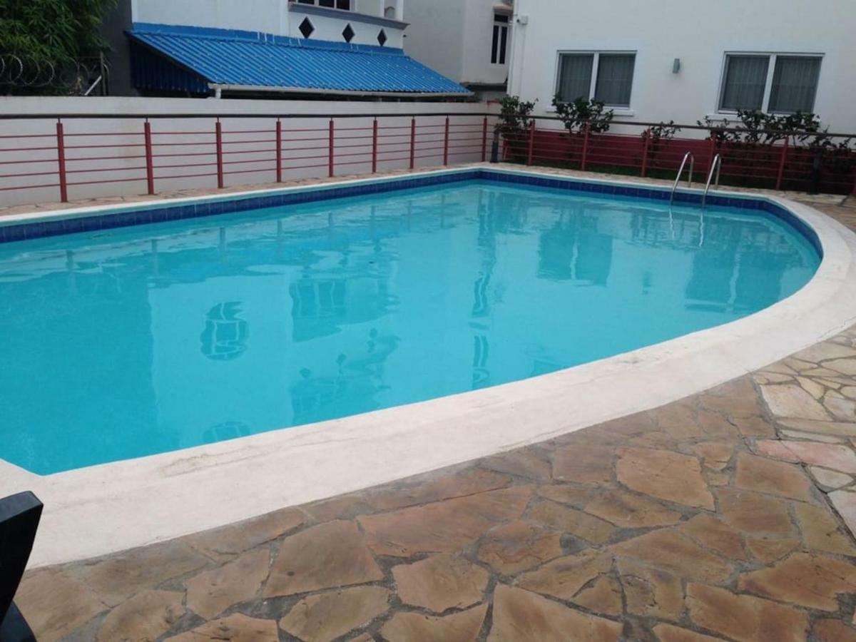 Flic-en-Flacq Oceanside Licenced Tourist Residence מראה חיצוני תמונה